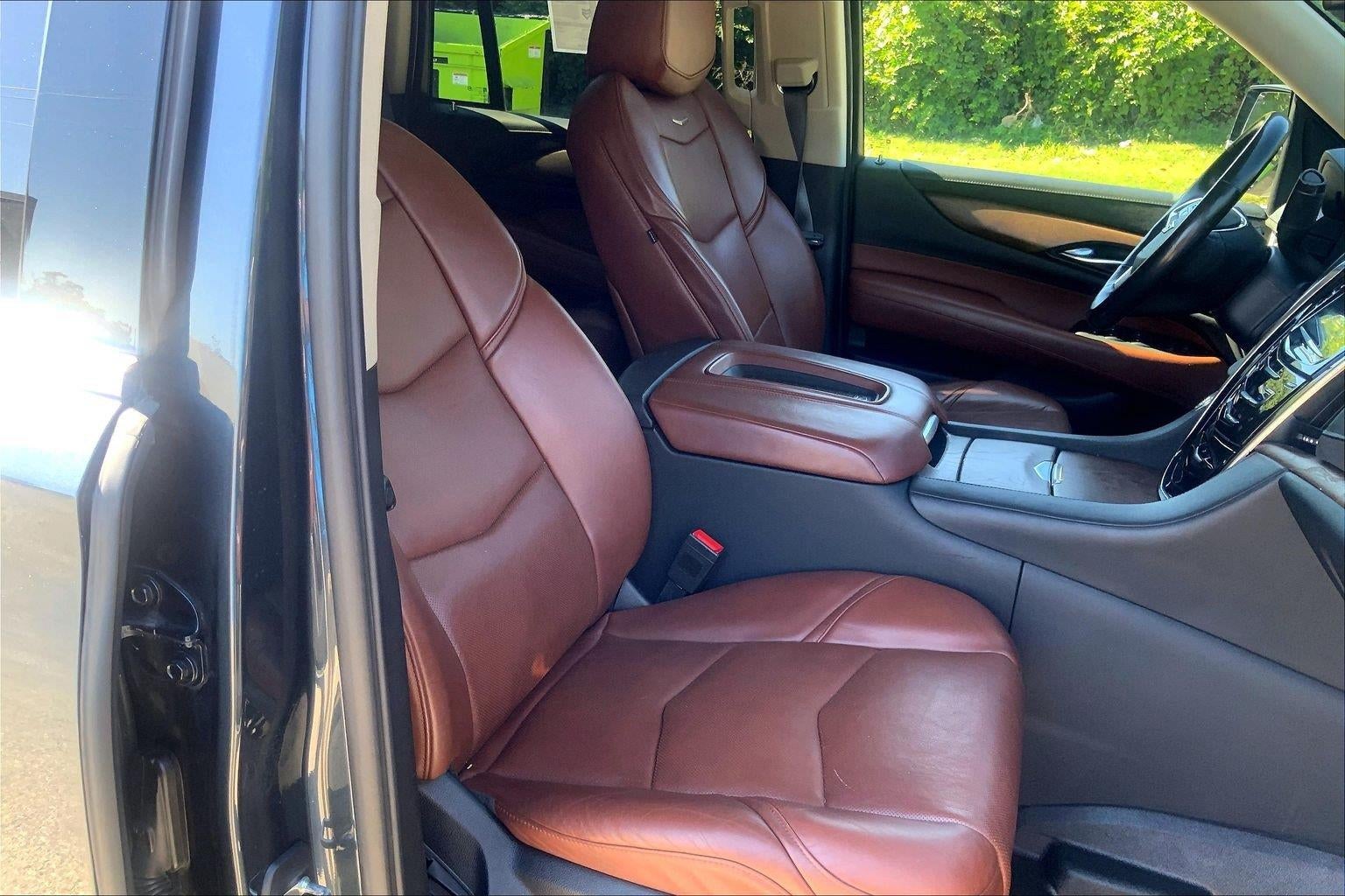 2020 Cadillac Escalade Premium Luxury