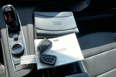 2024 Cadillac Escalade Sport