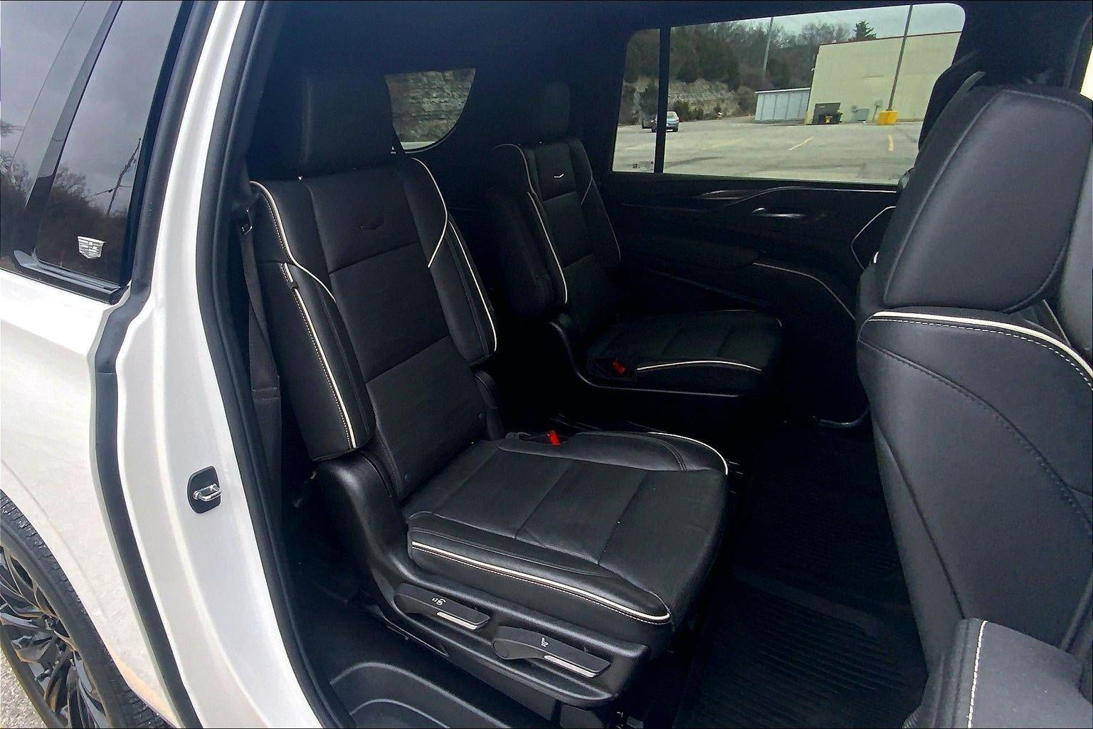 2024 Cadillac Escalade ESV Sport