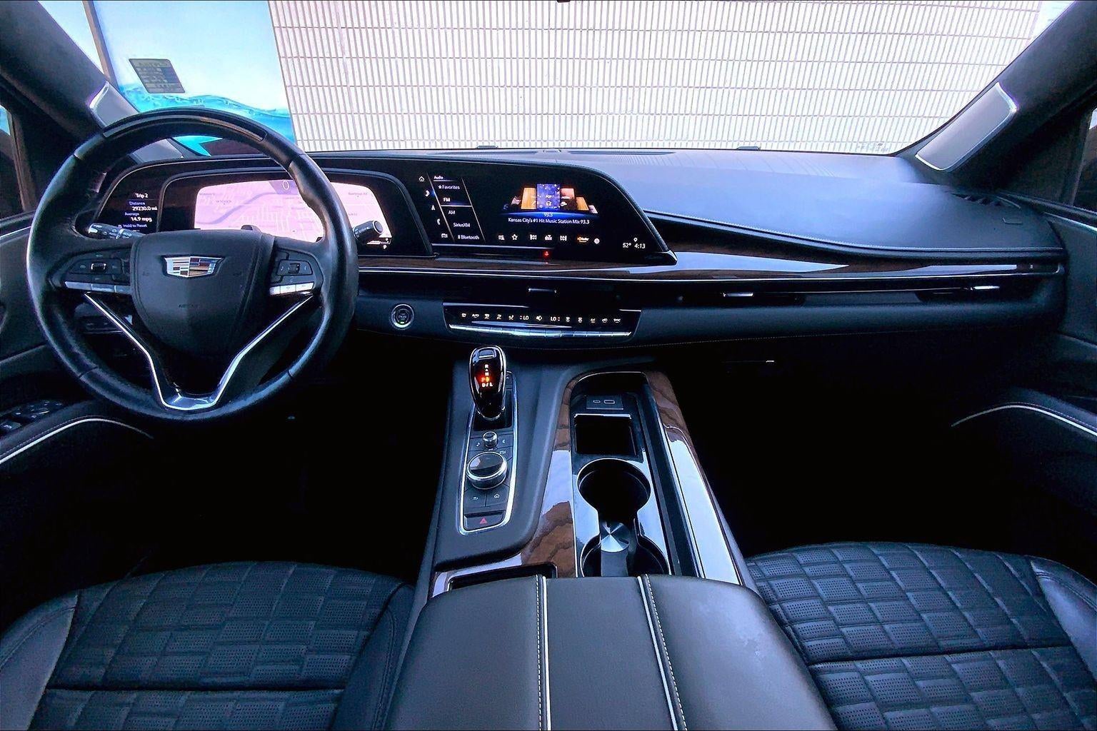 2023 Cadillac Escalade ESV Sport Platinum