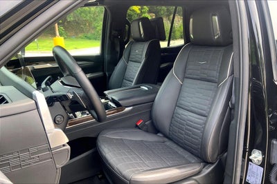 2025 Cadillac Escalade Sport Platinum