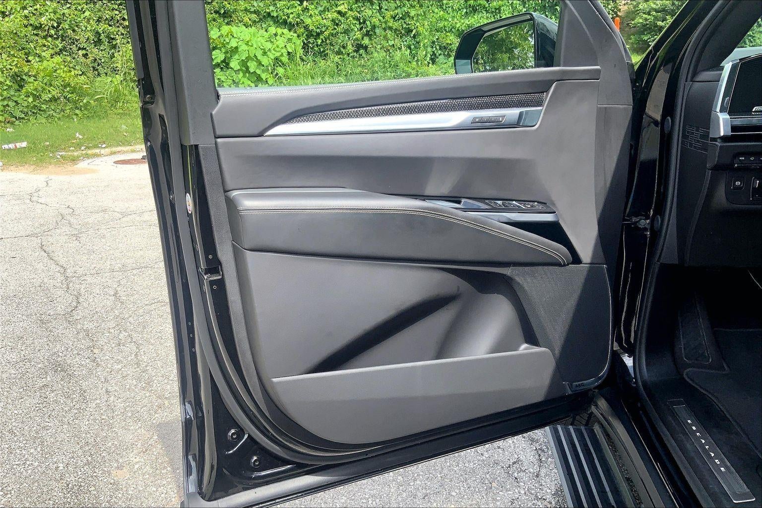 2025 Cadillac Escalade ESV Escalade-V ESV