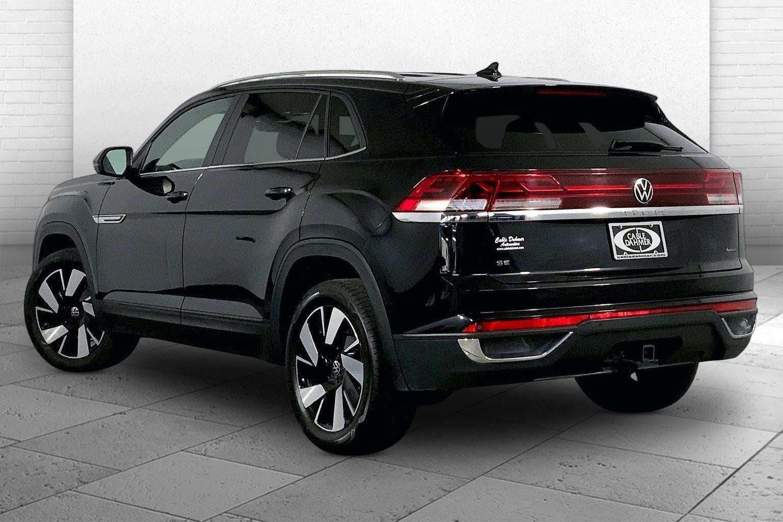 2025 Volkswagen Atlas Cross Sport 2.0T SE w/Technology