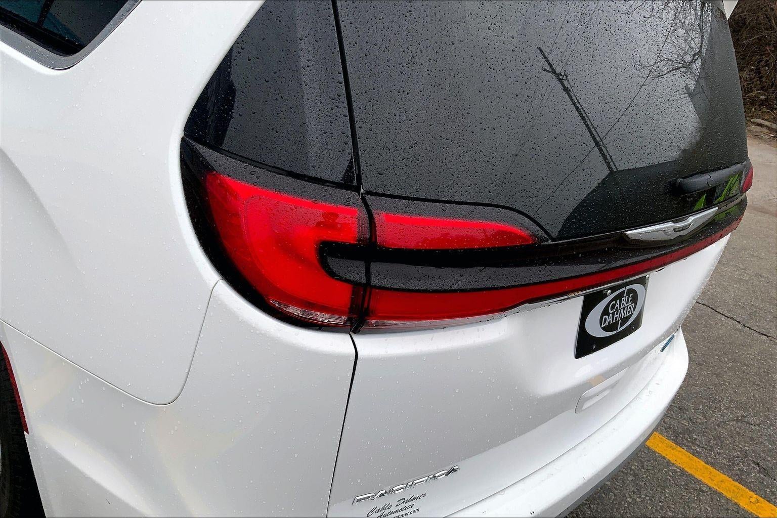 2024 Chrysler Pacifica Hybrid Select