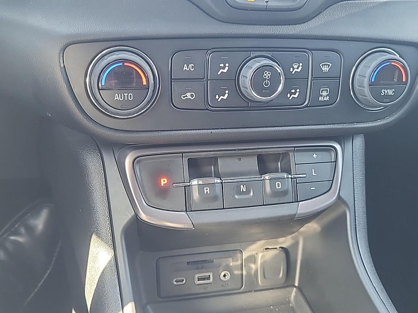 2023 GMC Terrain AT4