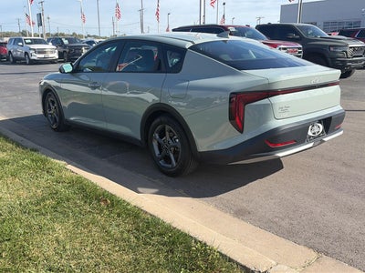2025 Kia K4 LXS