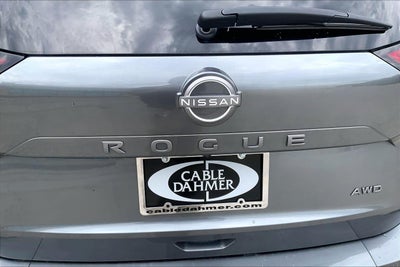 2025 Nissan Rogue SV