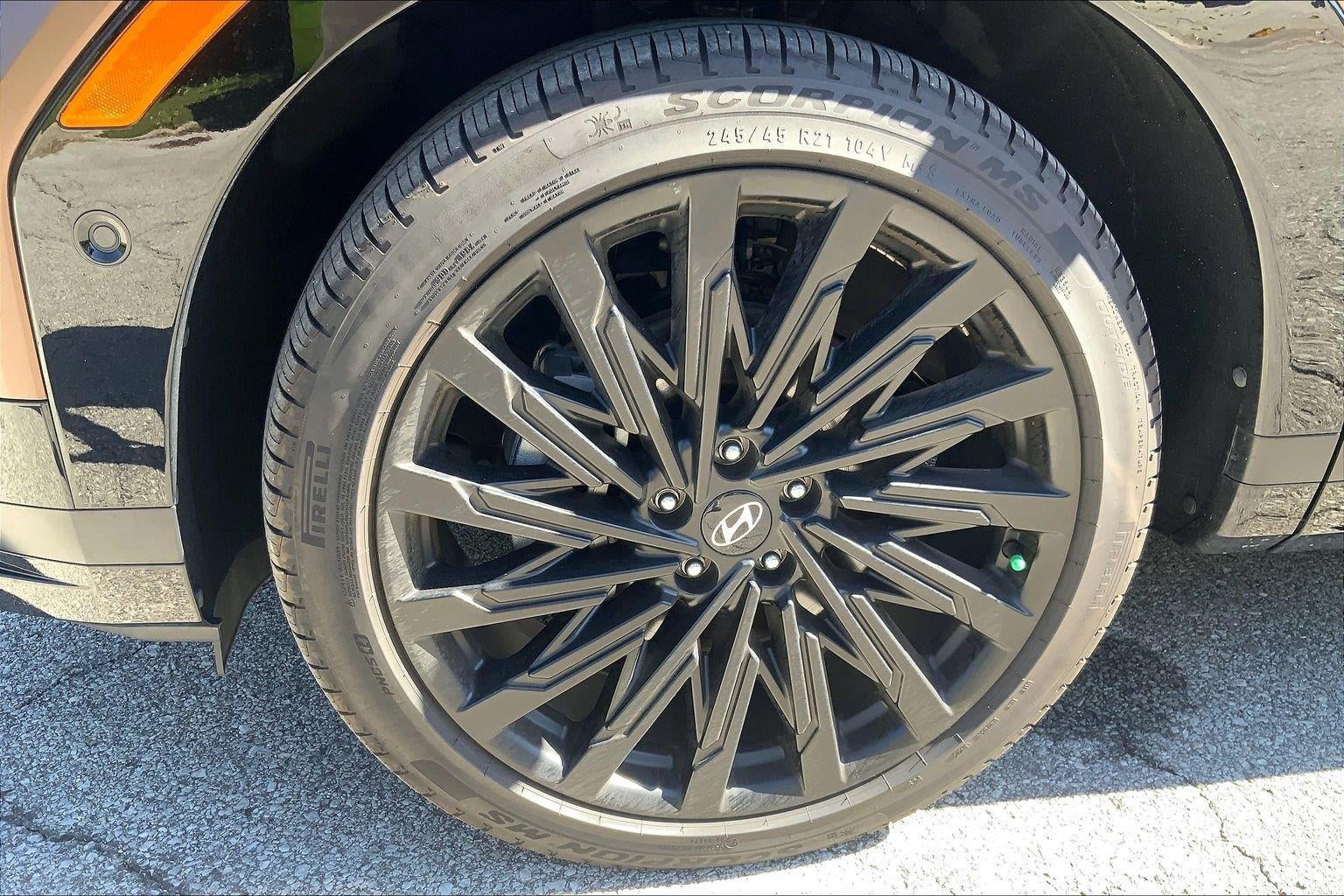 2025 Hyundai Santa Fe Calligraphy