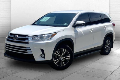 2019 Toyota Highlander LE