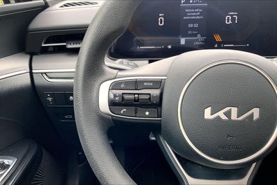 2025 Kia K5 LXS
