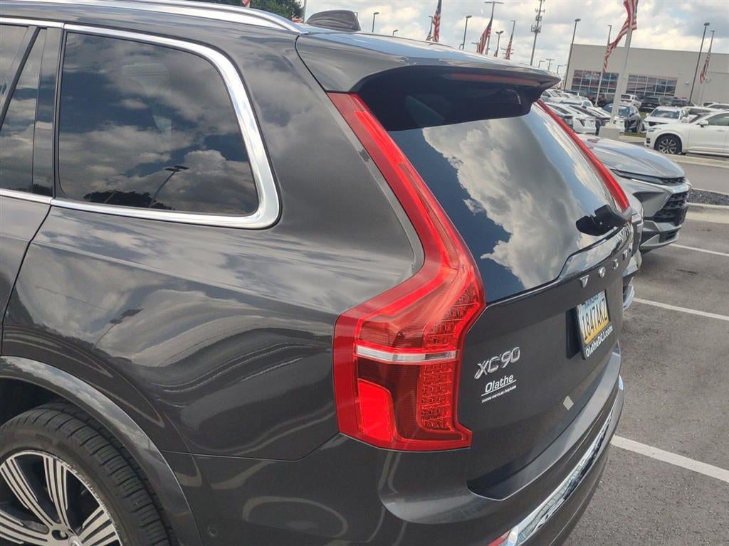 2024 Volvo XC90 Plus Bright Theme