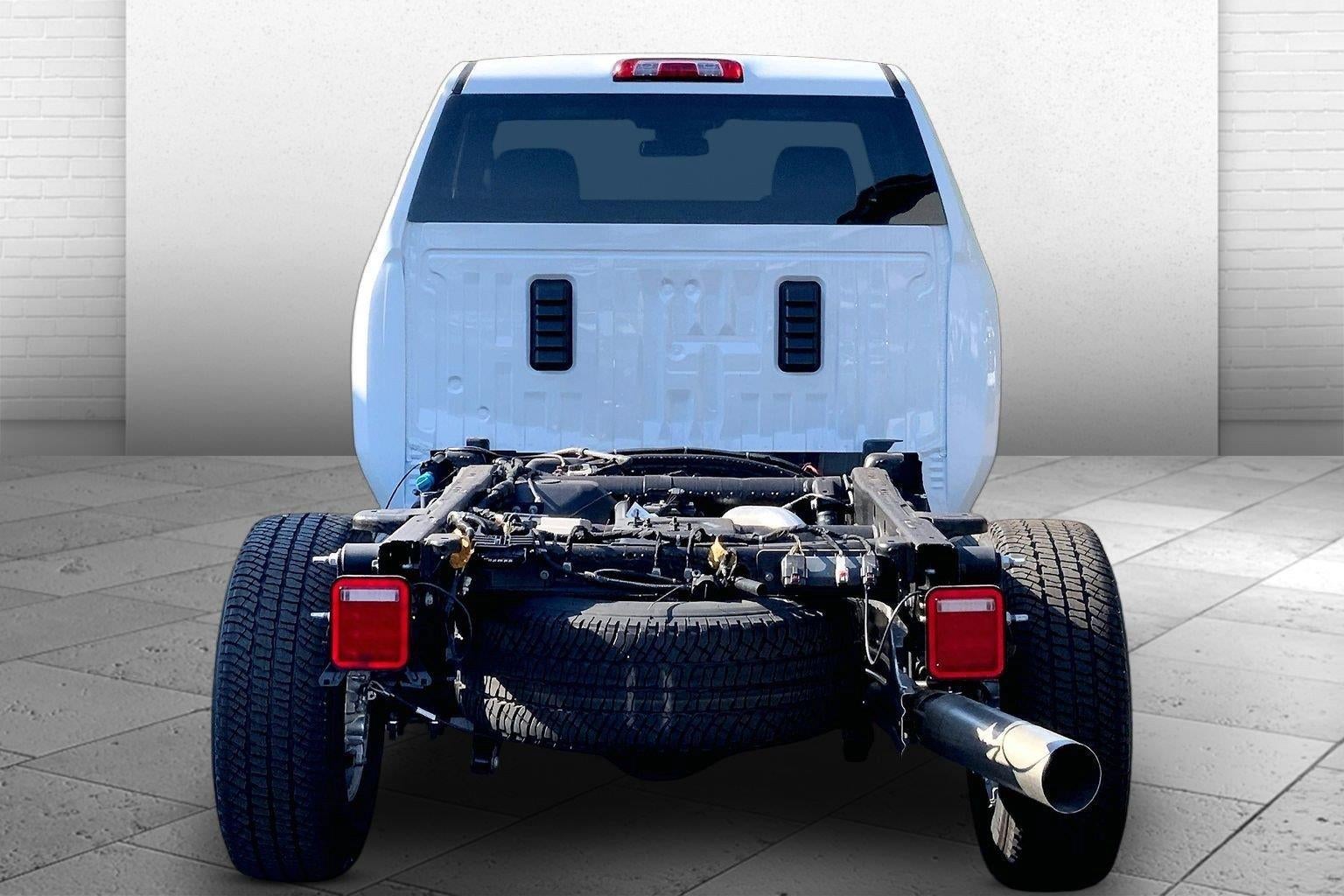 2026 GMC Sierra 3500 HD SLE