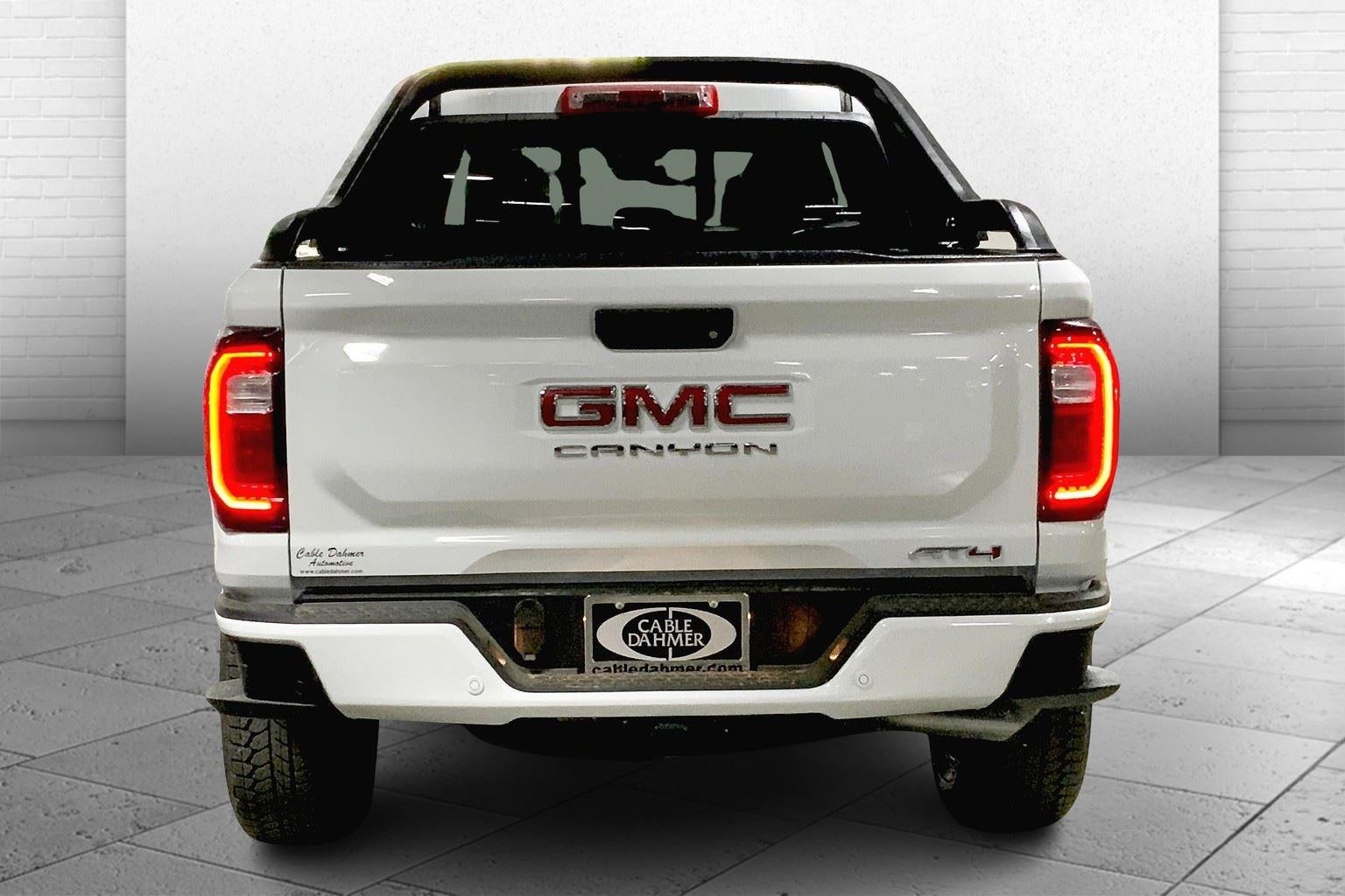 2025 GMC Canyon AT4