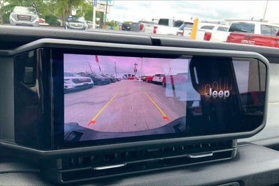2024 Jeep Gladiator Sport