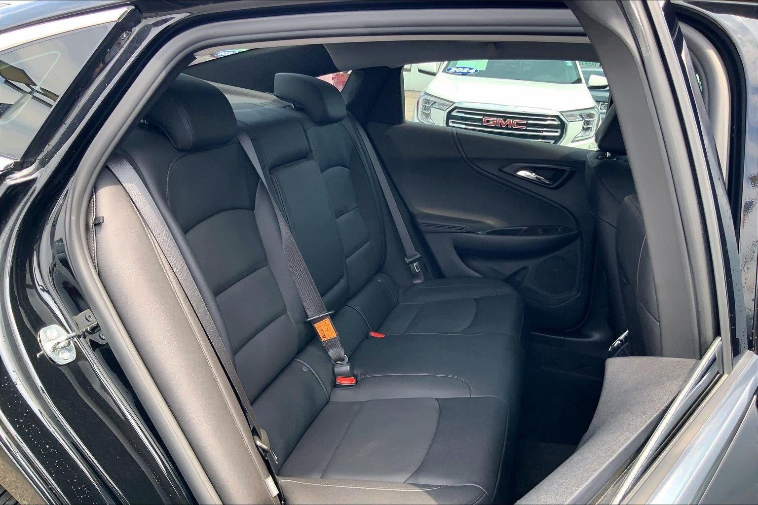 2022 Chevrolet Malibu Premier