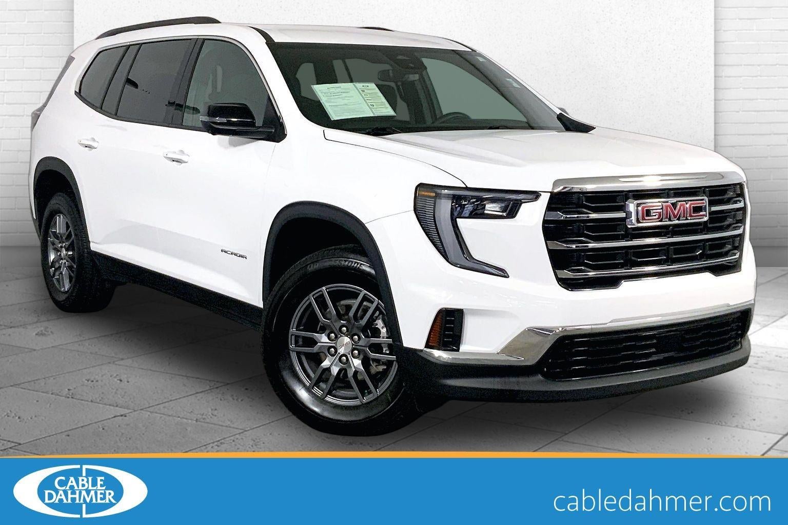 2025 GMC Acadia Elevation FWD's photo
