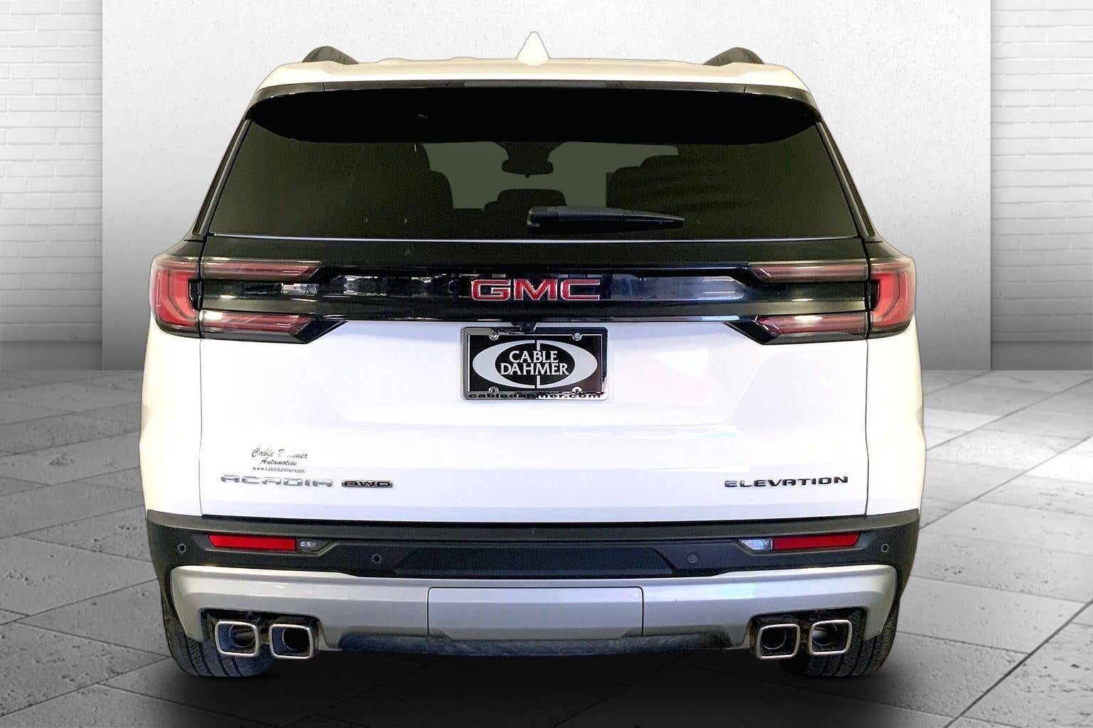 2025 GMC Acadia Elevation