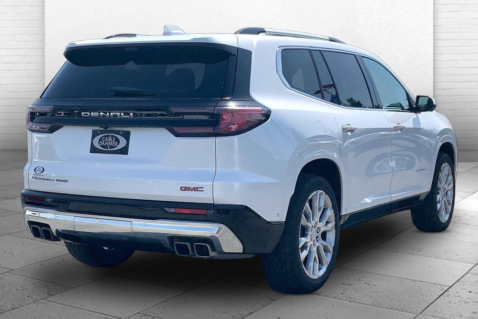 2024 GMC Acadia Denali