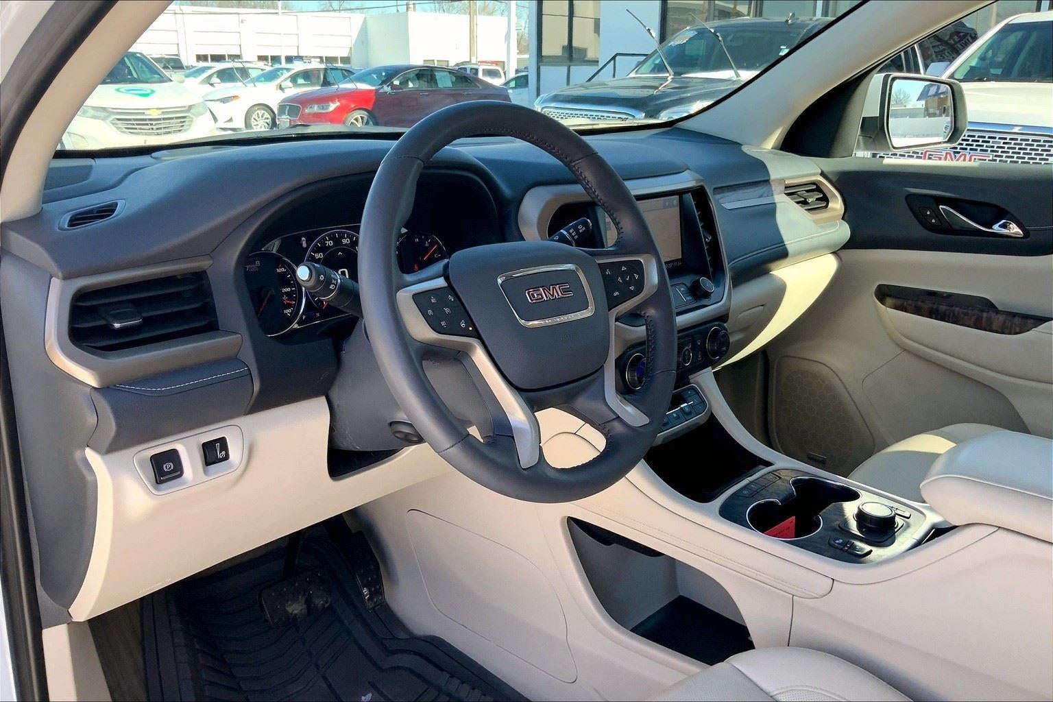 2020 GMC Acadia Denali