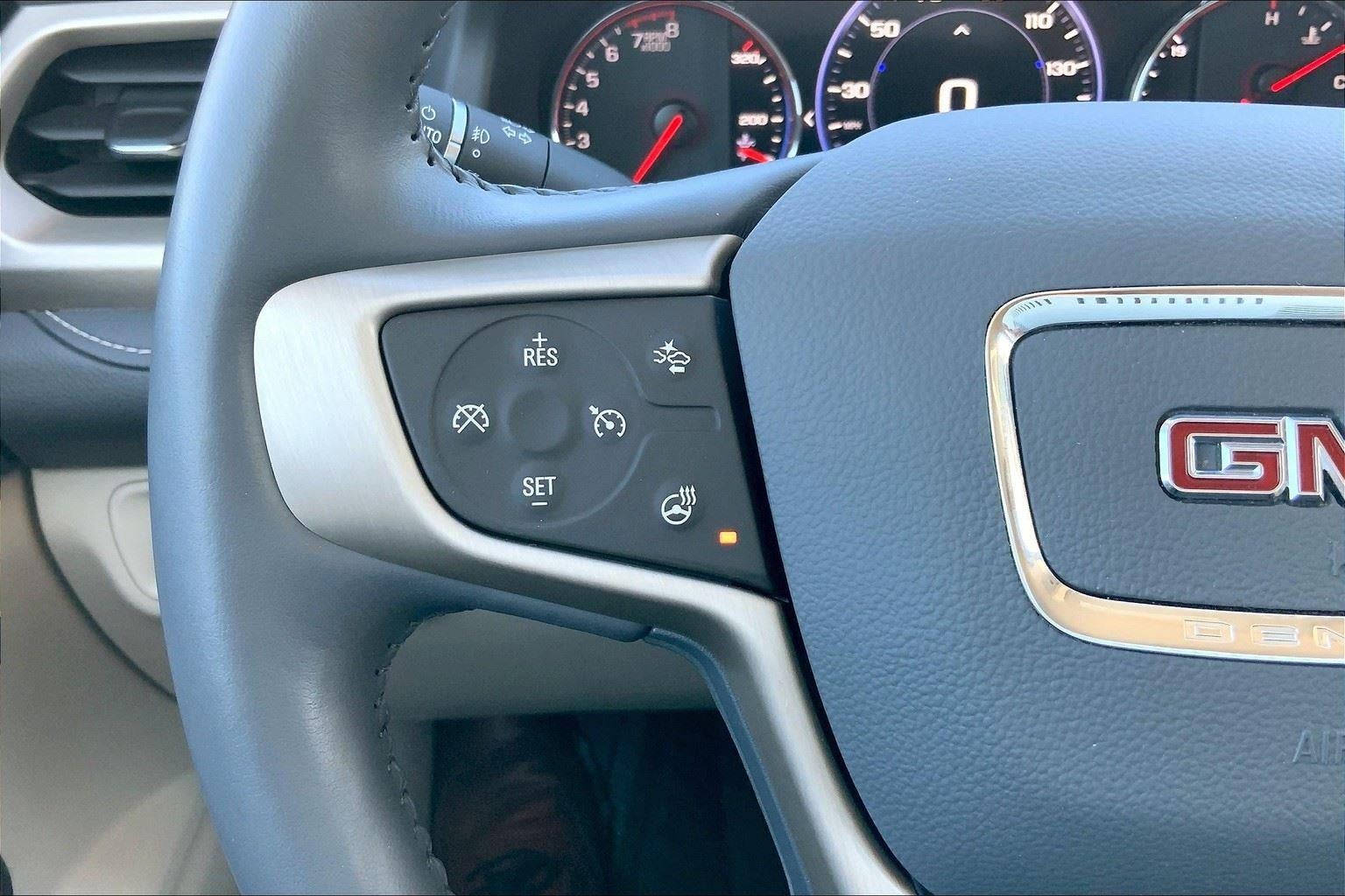 2020 GMC Acadia Denali