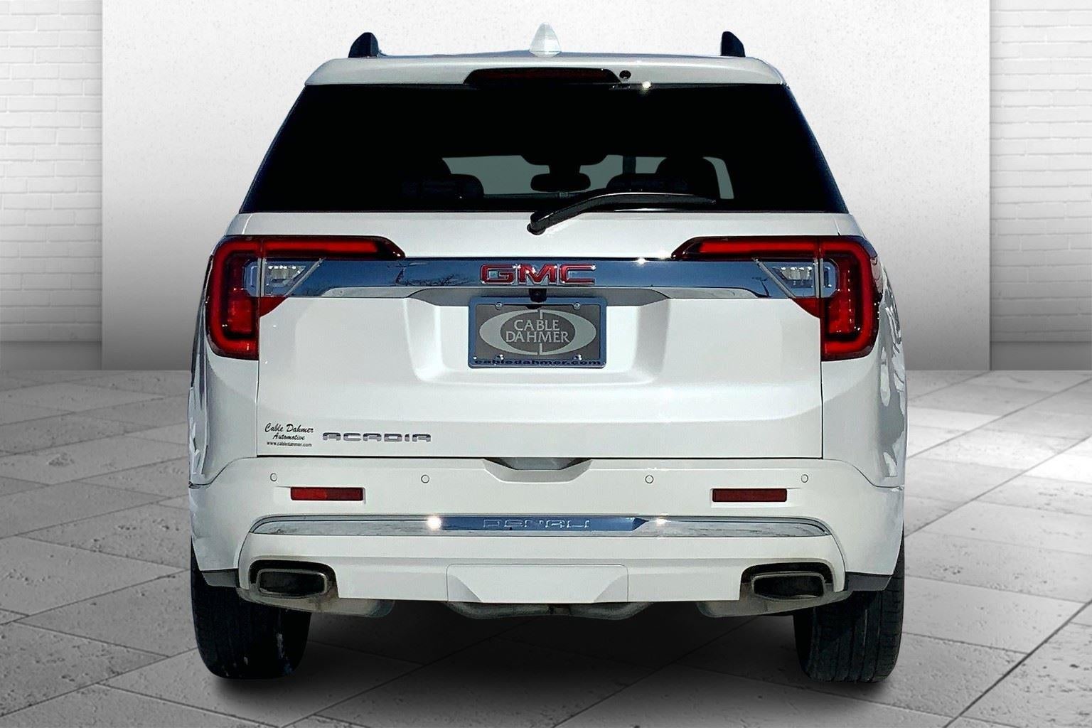 2020 GMC Acadia Denali