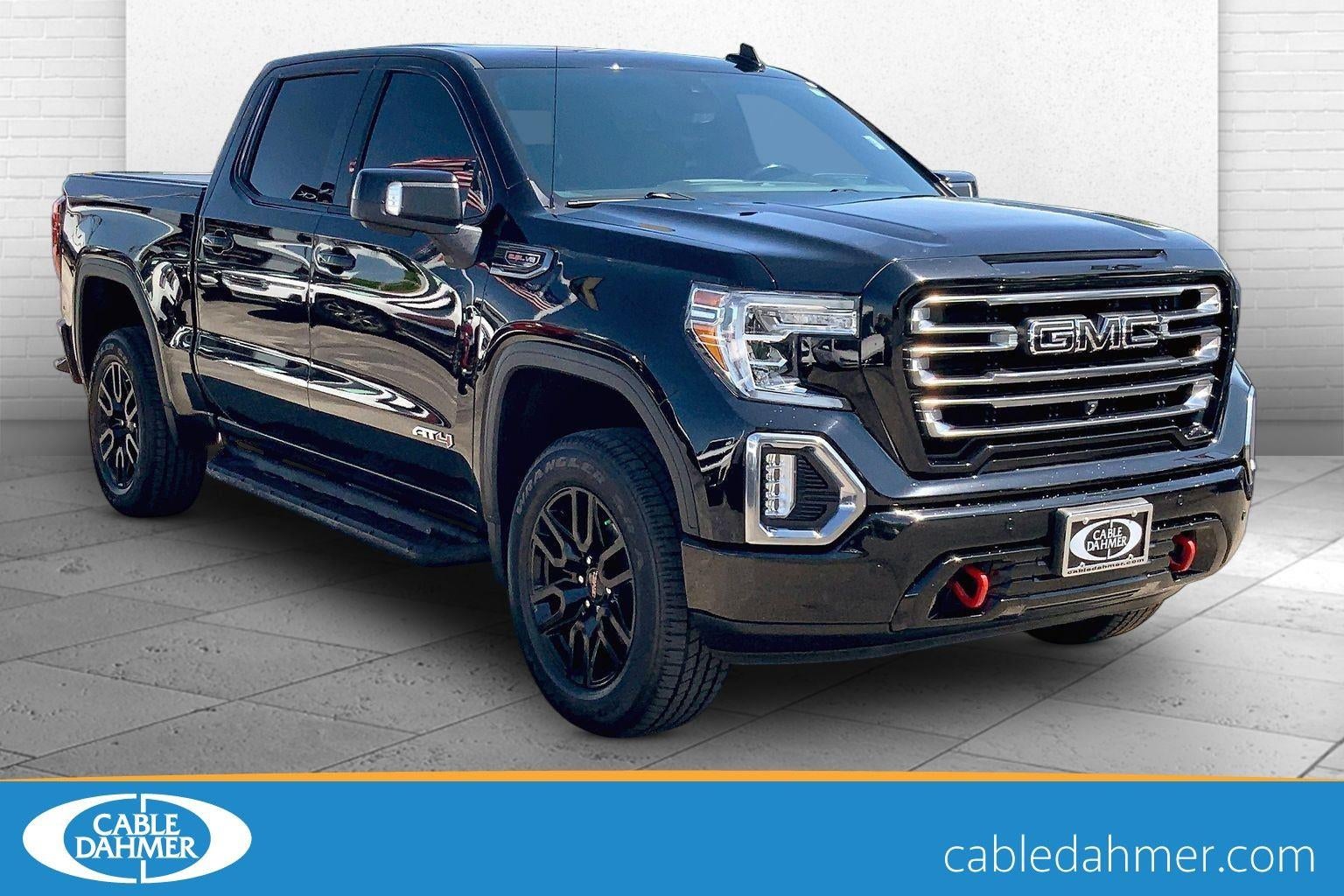 2020 GMC Sierra 4WD Crew Cab Short Box AT4's photo