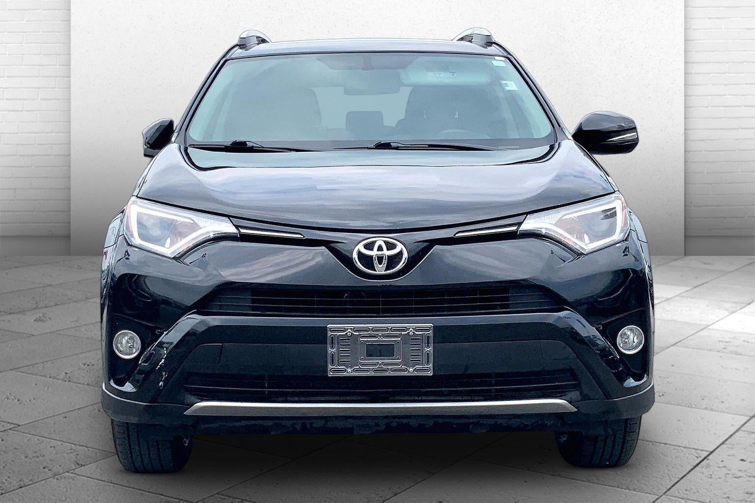 Used 2016 Toyota RAV4 XLE with VIN 2T3WFREV0GW242486 for sale in Kansas City