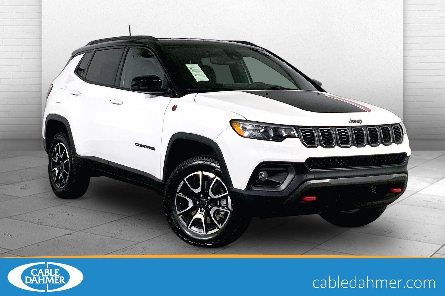 2025 Jeep Compass Trailhawk 4X4's photo