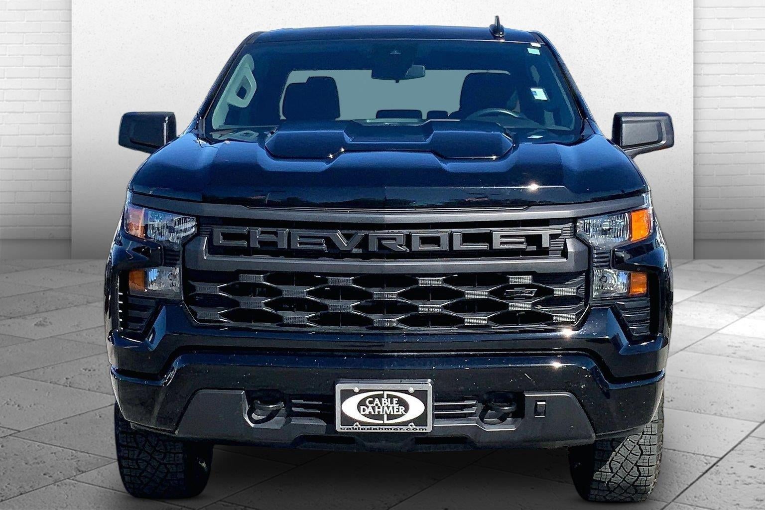 Used 2025 Chevrolet Silverado 1500 Custom with VIN 3GCUKCE80SG244645 for sale in Kansas City