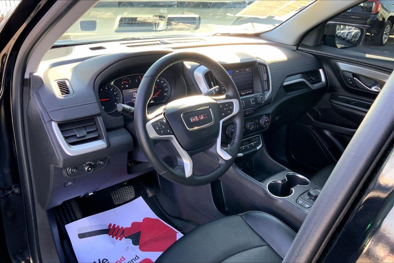 2024 GMC Terrain SLT