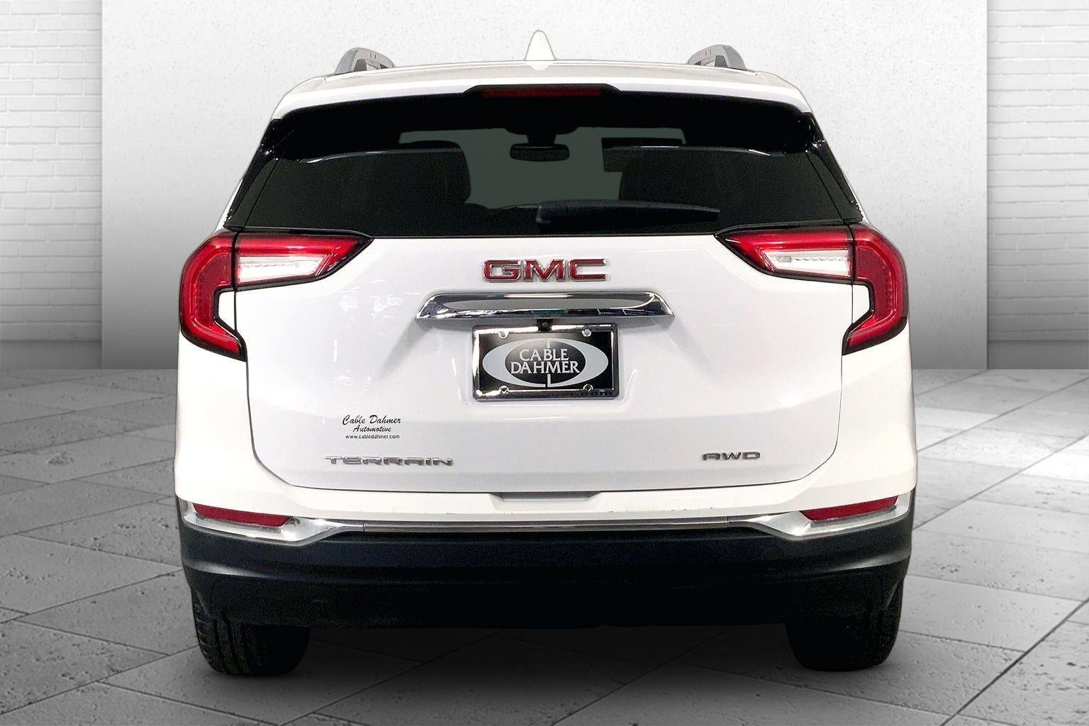 2024 GMC Terrain SLT