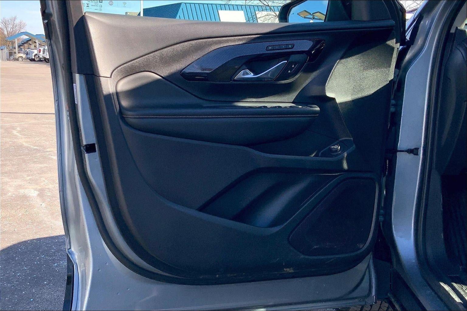 2024 GMC Terrain AT4