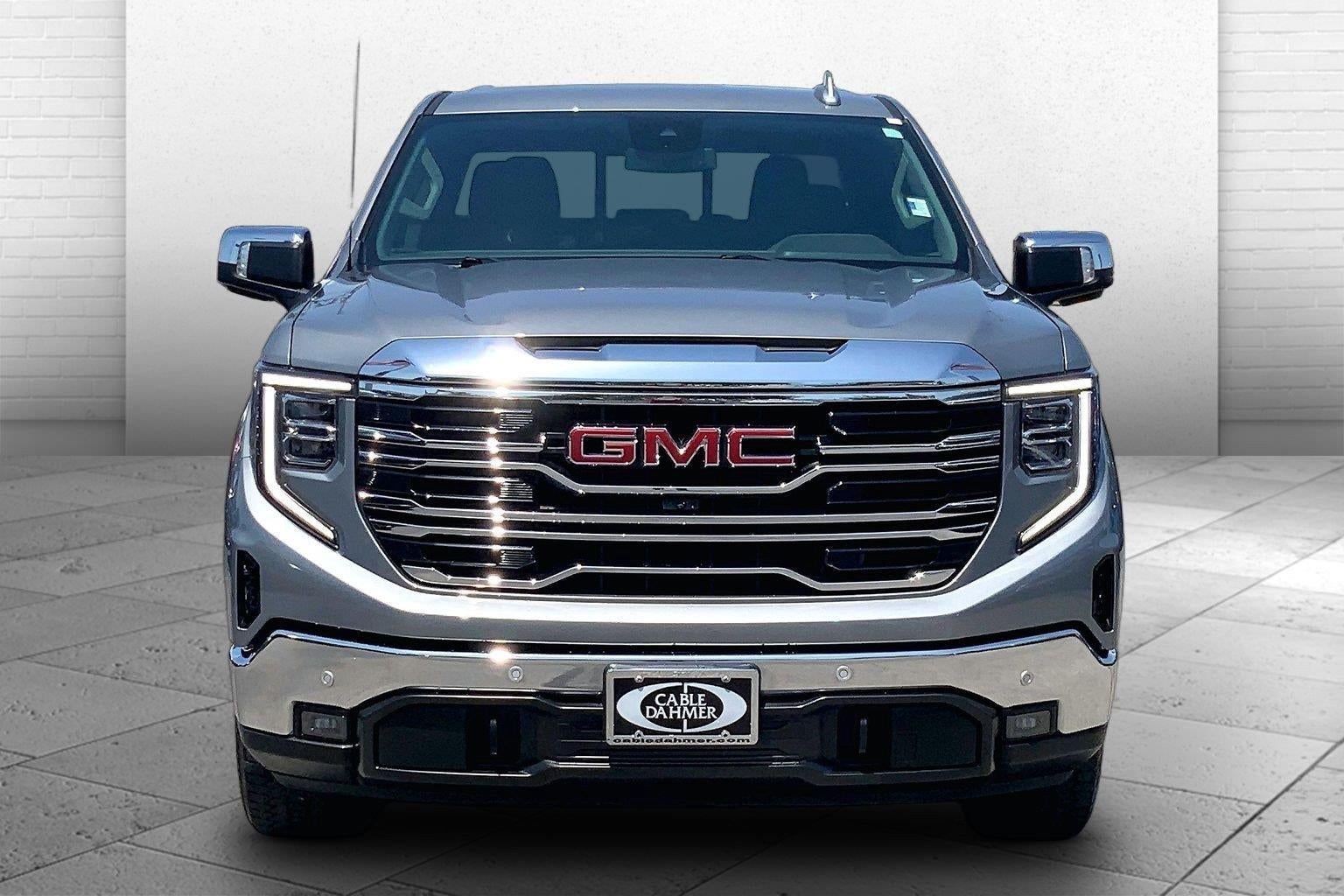 Used 2024 GMC Sierra 1500 SLT with VIN 3GTUUDED5RG175362 for sale in Kansas City