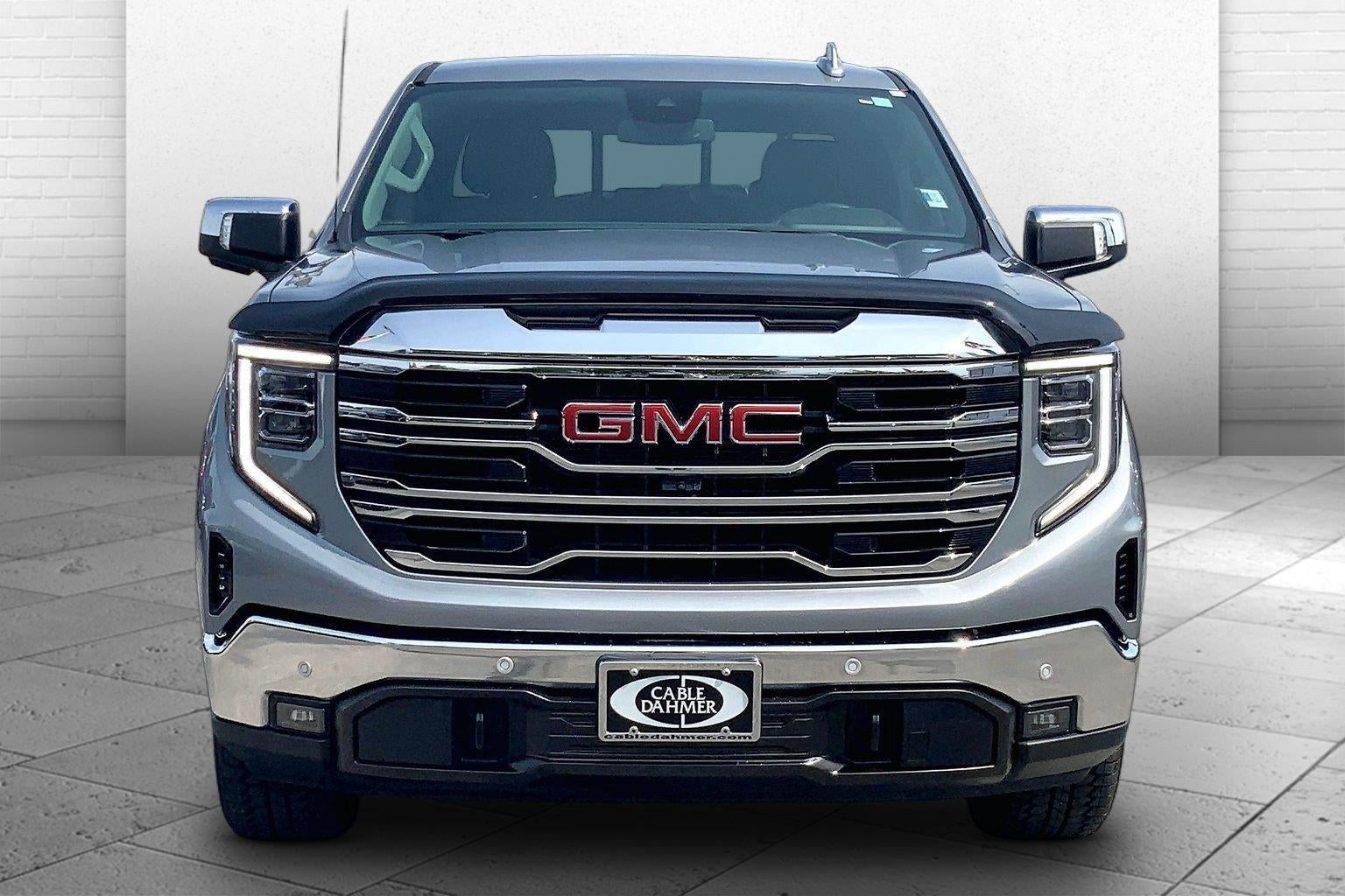 Used 2024 GMC Sierra 1500 SLT with VIN 3GTUUDED6RG305505 for sale in Kansas City
