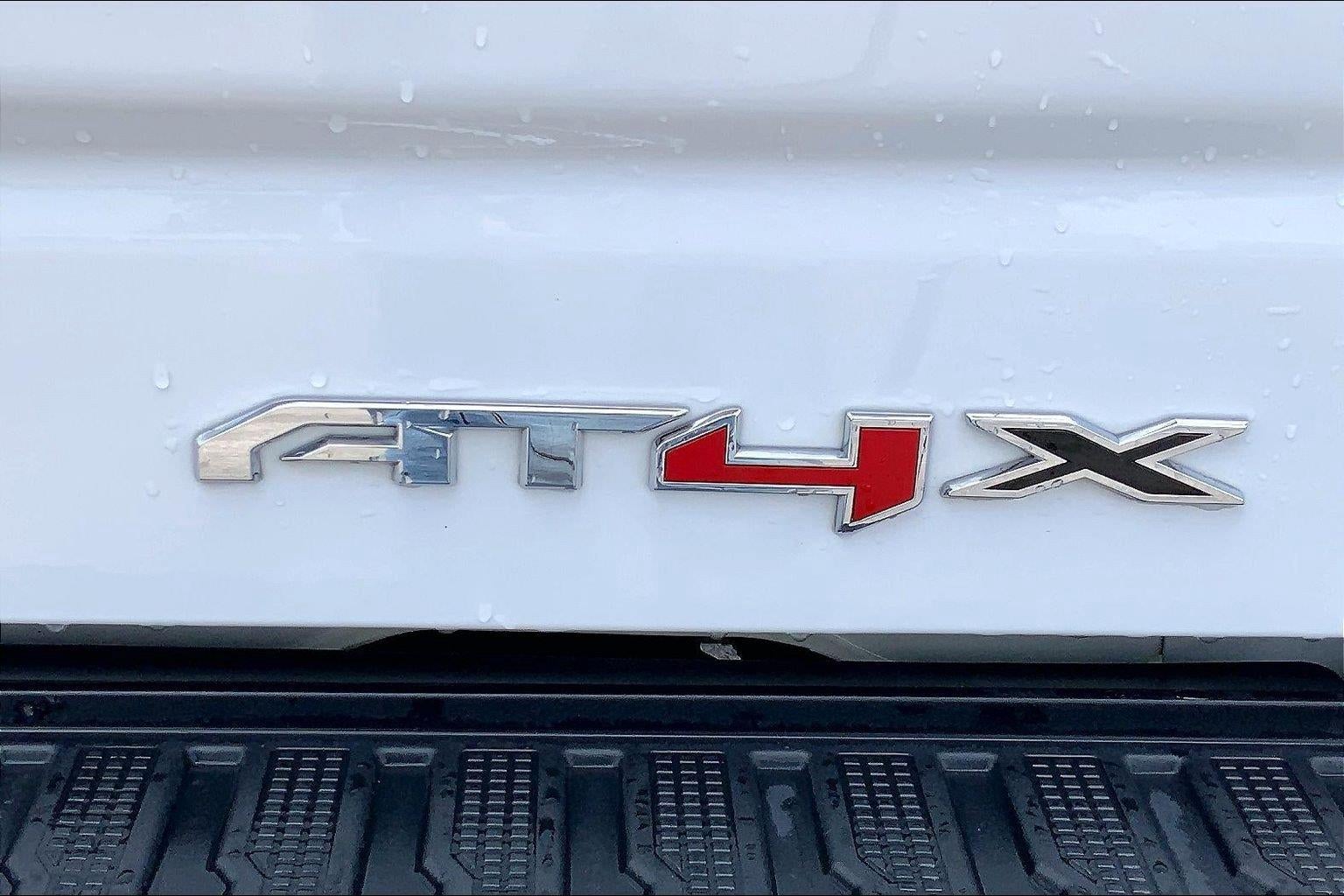2023 GMC Sierra 1500 AT4X