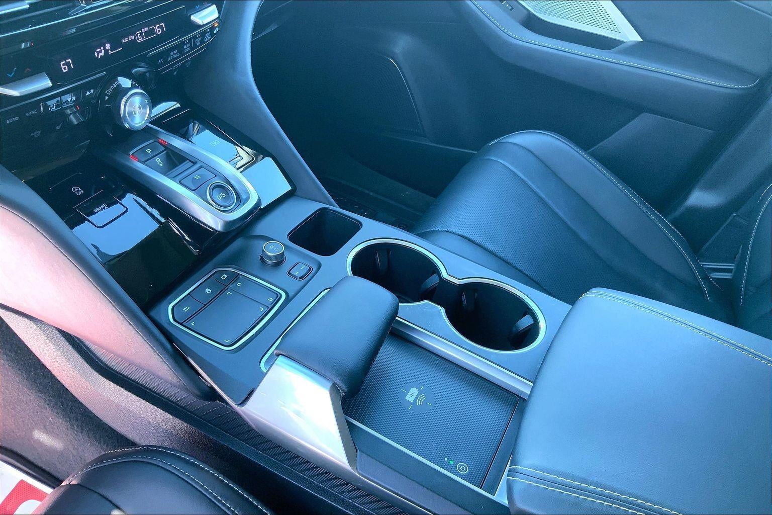 2022 Acura MDX w/Technology Package