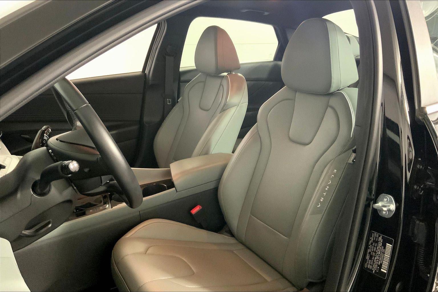 2025 Hyundai Elantra Hybrid Limited