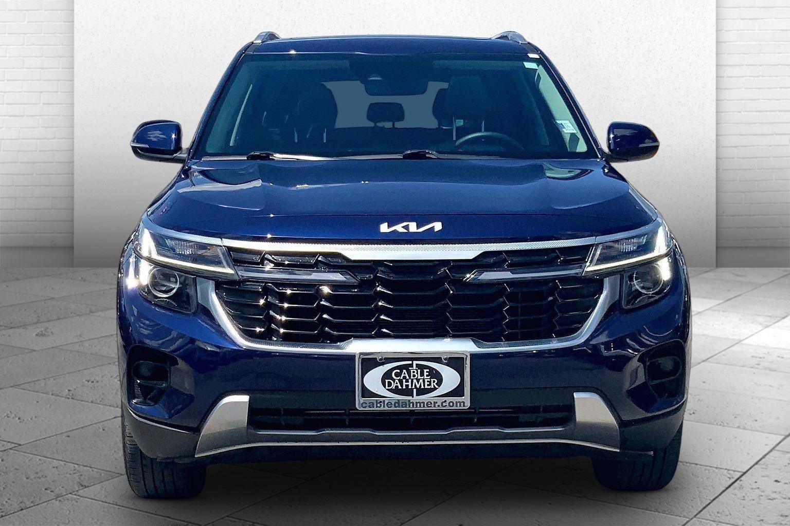 Used 2024 Kia Seltos EX with VIN KNDERCAA5R7575946 for sale in Kansas City