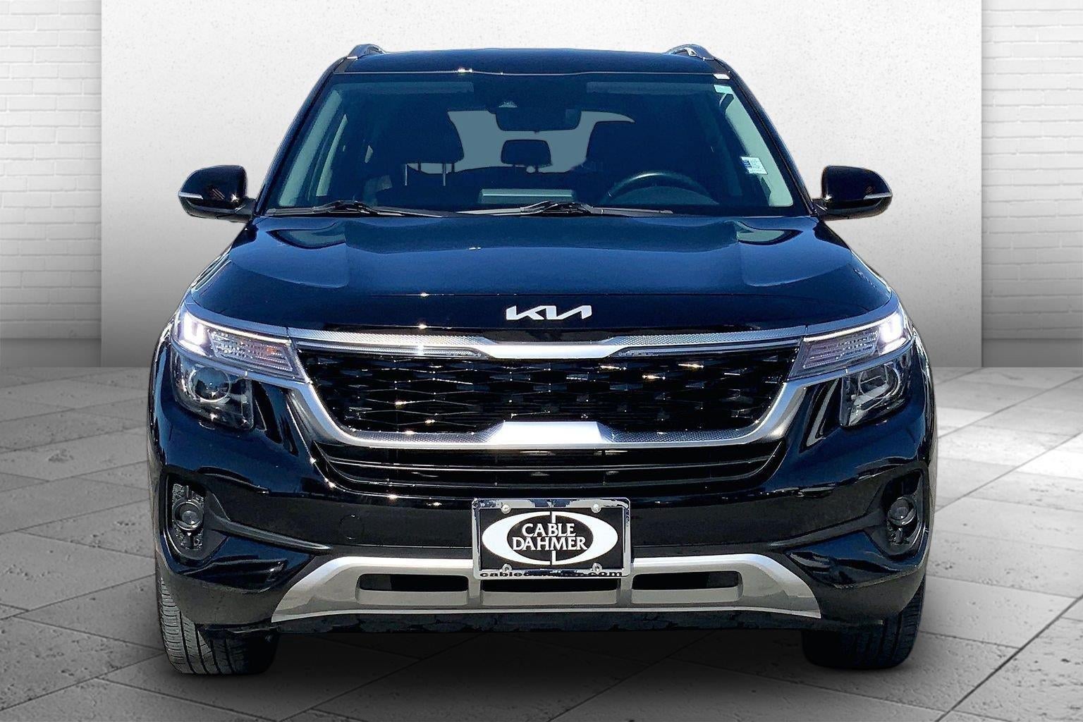 Used 2023 Kia Seltos S with VIN KNDEUCAA2P7465478 for sale in Kansas City