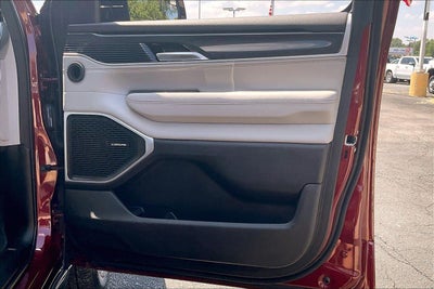 2024 Jeep Wagoneer 4DR 4WD