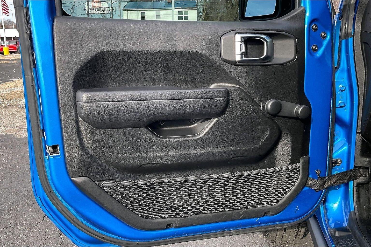 2023 Jeep Gladiator Sport