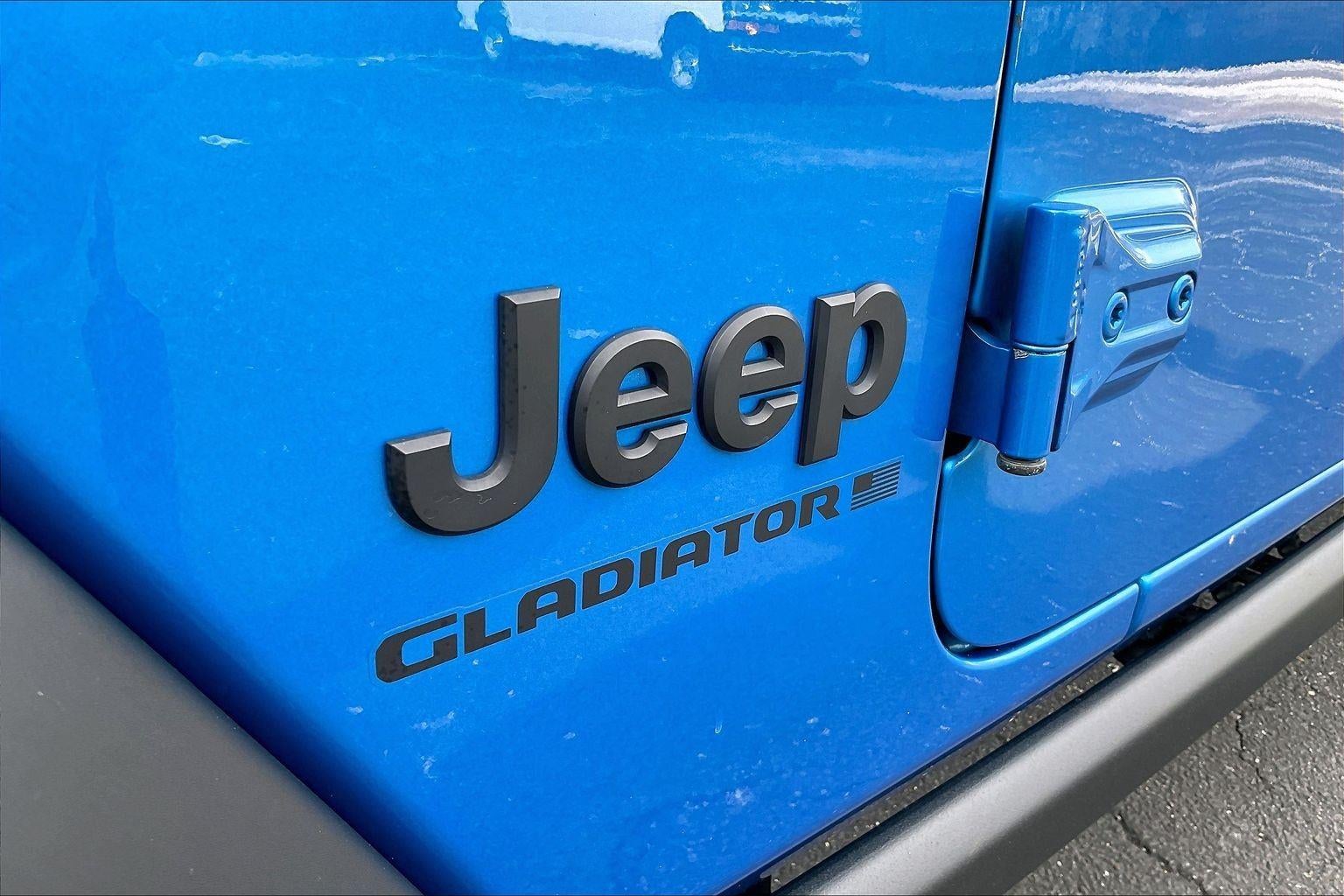 2023 Jeep Gladiator Sport
