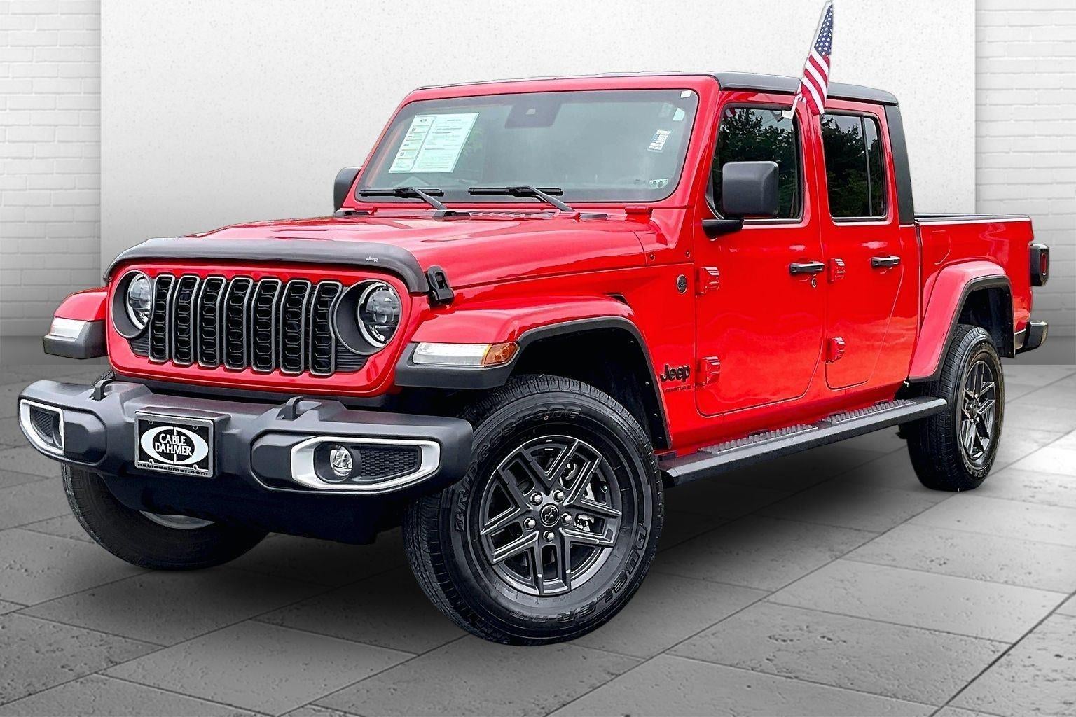 2024 Jeep Gladiator Sport S