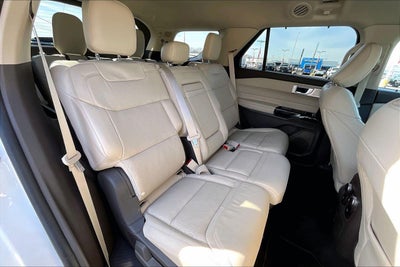 2022 Ford Explorer Platinum