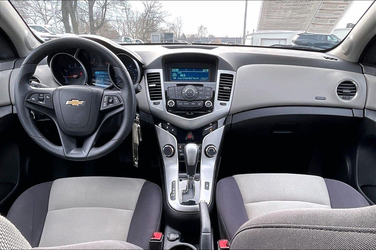 2013 Chevrolet Cruze LS