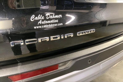 2024 GMC Acadia Elevation