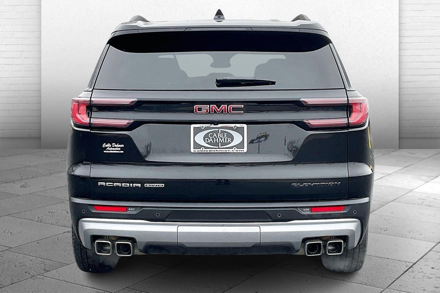 2025 GMC Acadia Elevation