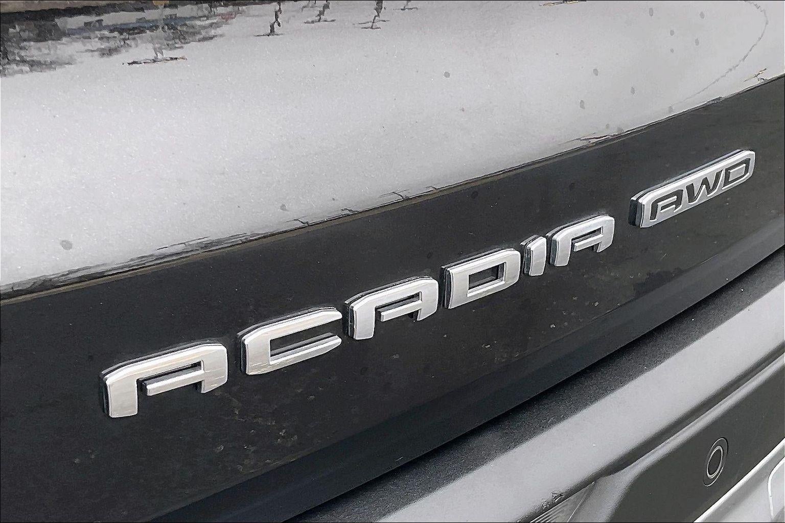 2025 GMC Acadia Elevation