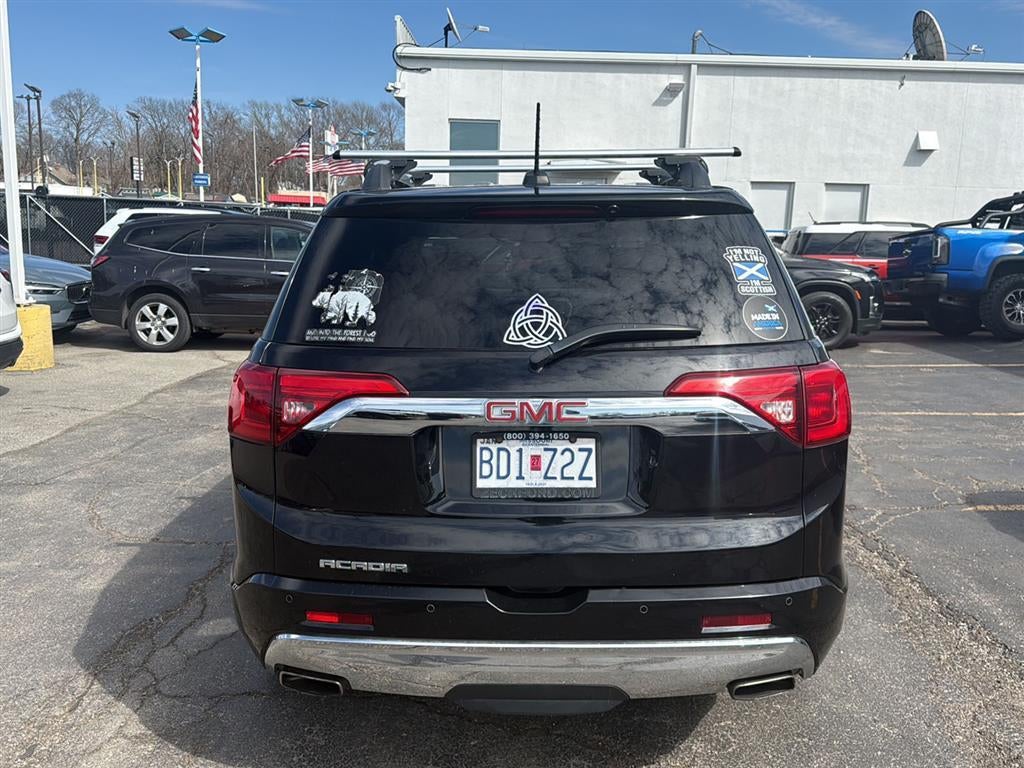 2017 GMC Acadia Denali