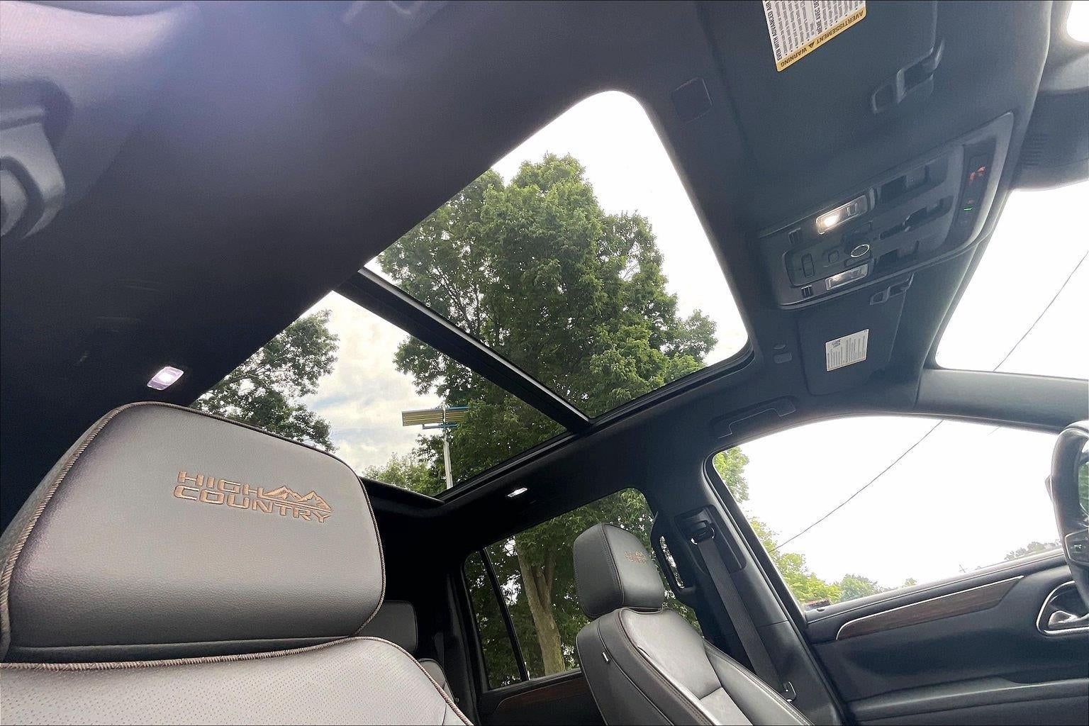 2023 Chevrolet Suburban High Country